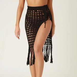 SHEIN Crotchet Fringe Hem Swimsuit Cover Up Skirt